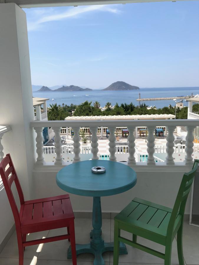 טורגוטריס Bahama Art Hotel מראה חיצוני תמונה